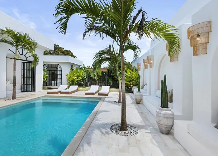 Chic All-white With Pool And Fire Pit Villa