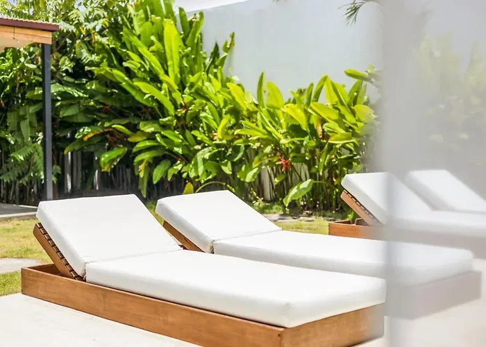 Villa Chic All-white With Pool And Fire Pit